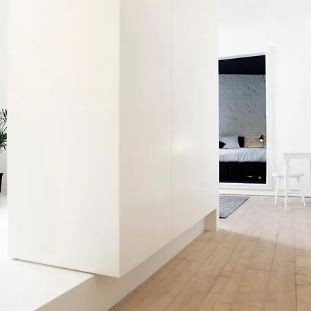 Bed & Breakfast Maison Nationale Flats & Antwerp