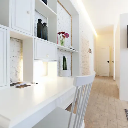 Bed & Breakfast Maison Nationale Flats & 5*